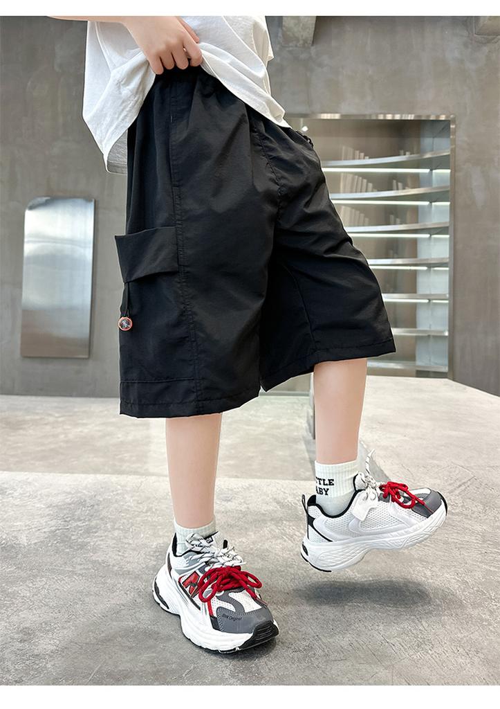 Handsome boys' summer shorts thin 2026 new mid size children's cropped shorts thin children's summer shorts trend