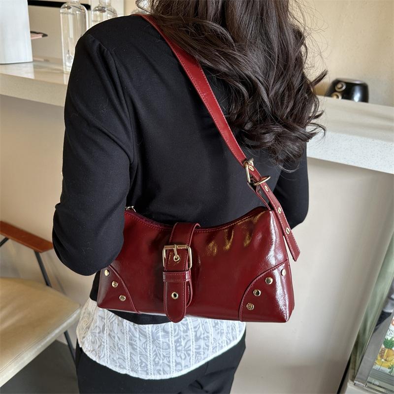 New Designer Buckle Armpit Bag Vintage Y2k Rivet Shoulder Bag Gothic Pu Leather Spicy Girl Hobo Handbag For Women