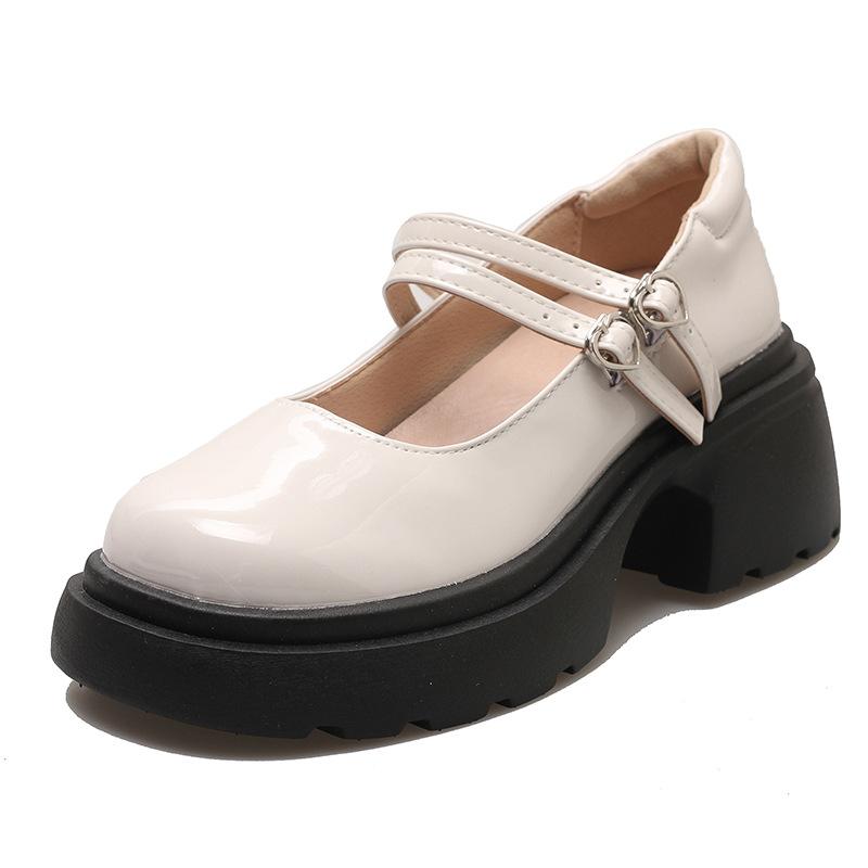 

Black versatile platform retro British style small leather shoes women s summer 2025 new retro French Mary Jane shoes 40