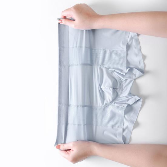 Men Boxer Underwear Mid-rise Elastic Waistband Breathable Mesh Shorts Briefs Solid Color Summer Ice Silk Cooling Panties