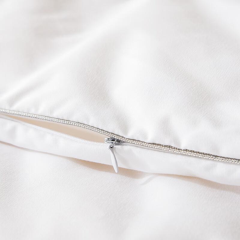 KINTHERI Wool Blend Comforter