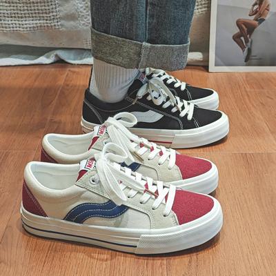 Neue Schuhe für Herren Canvas Freizeitschuhe Frühling Flache Skateboard Vulkanisierte Schuhe Jugend Coole Sneaker