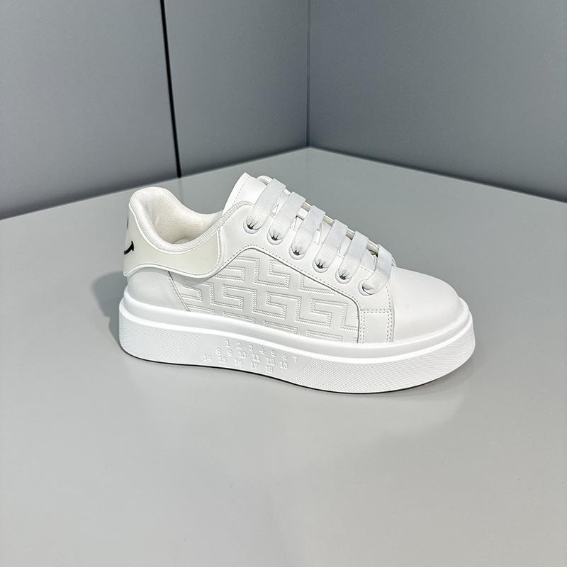 Summer New Thick-soled Heightening Shoes Breathable Sports Comfortable Casual Shoes