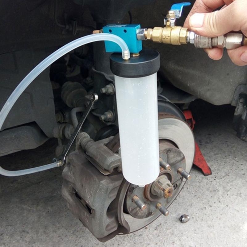 Vehicle Brake Fluid Maintenance Equipment and Accessories, Brake Fluid Extractor for Defined Service Work and Vehicle Care Work Planning