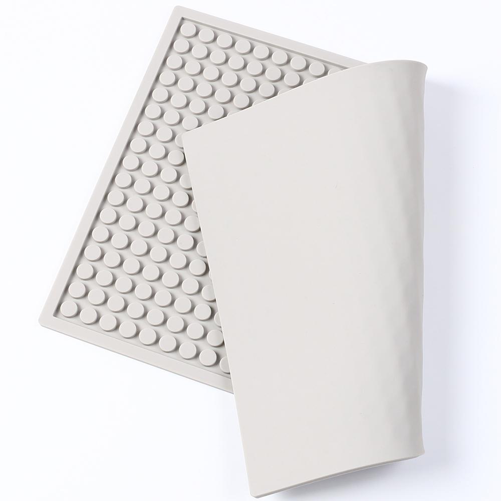 Silicone Resin Collector Mat Heat Resistant Mat Placemat Non-Slip Pad for Resin Molds Epoxy Resin Cup Turner Kitchen Counter