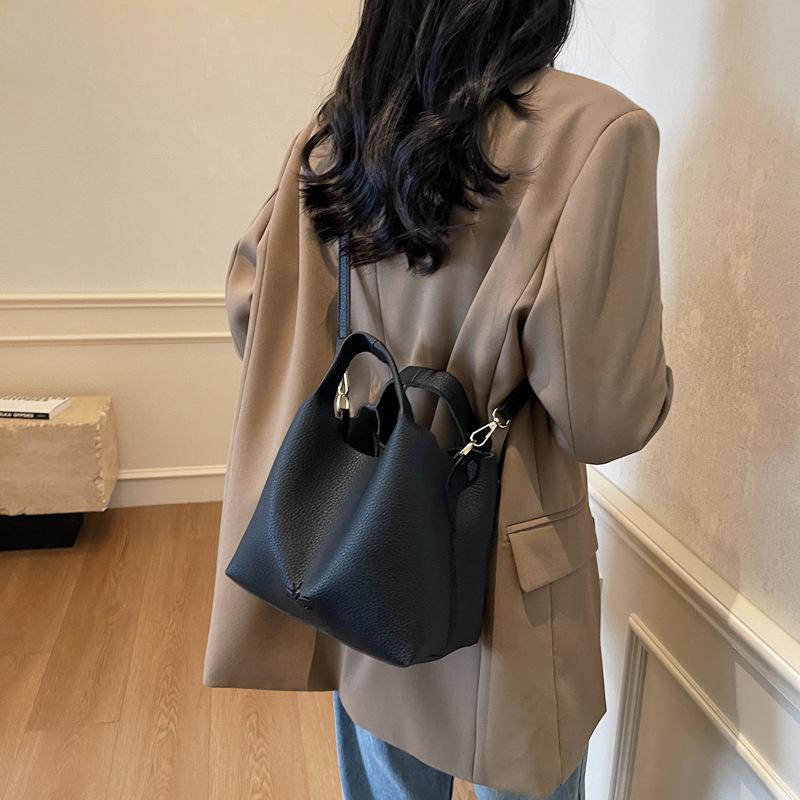 Tasche mit großem Fassungsvermögen Damentasche Neue Mode Schulter Messenger Weiche Tasche