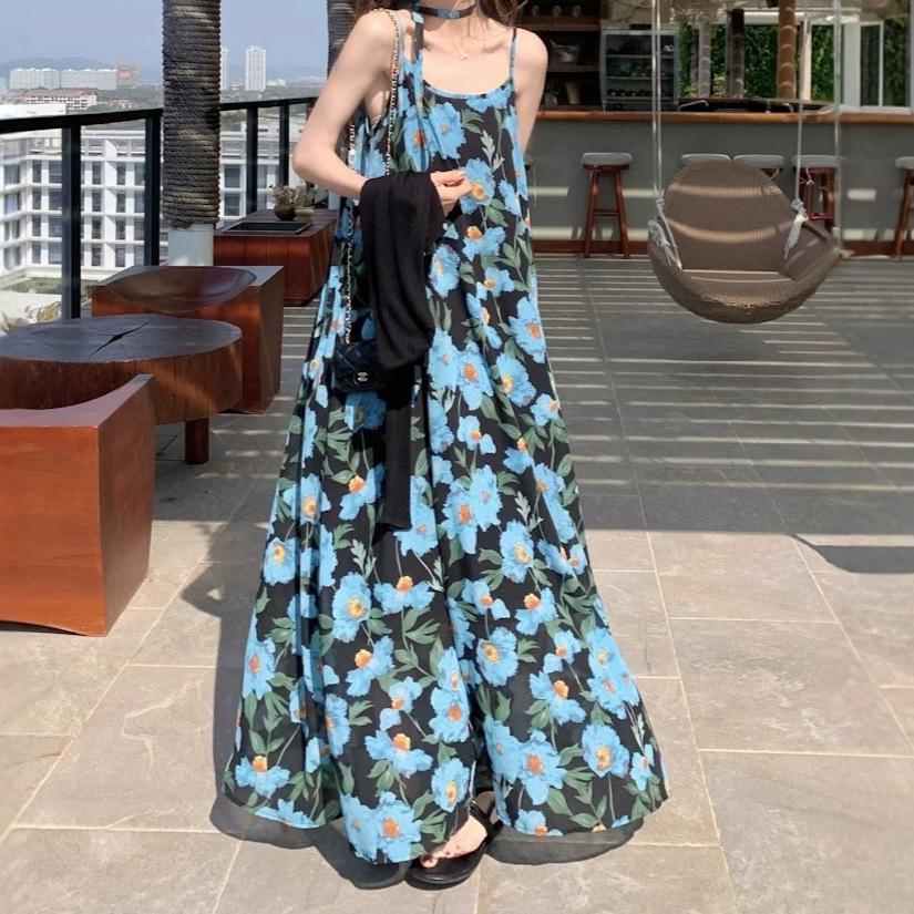 2026 New French Seaside Vacation Dress Texture High Sense Blue Color Sleeveless Suspender Dress Women's Summer