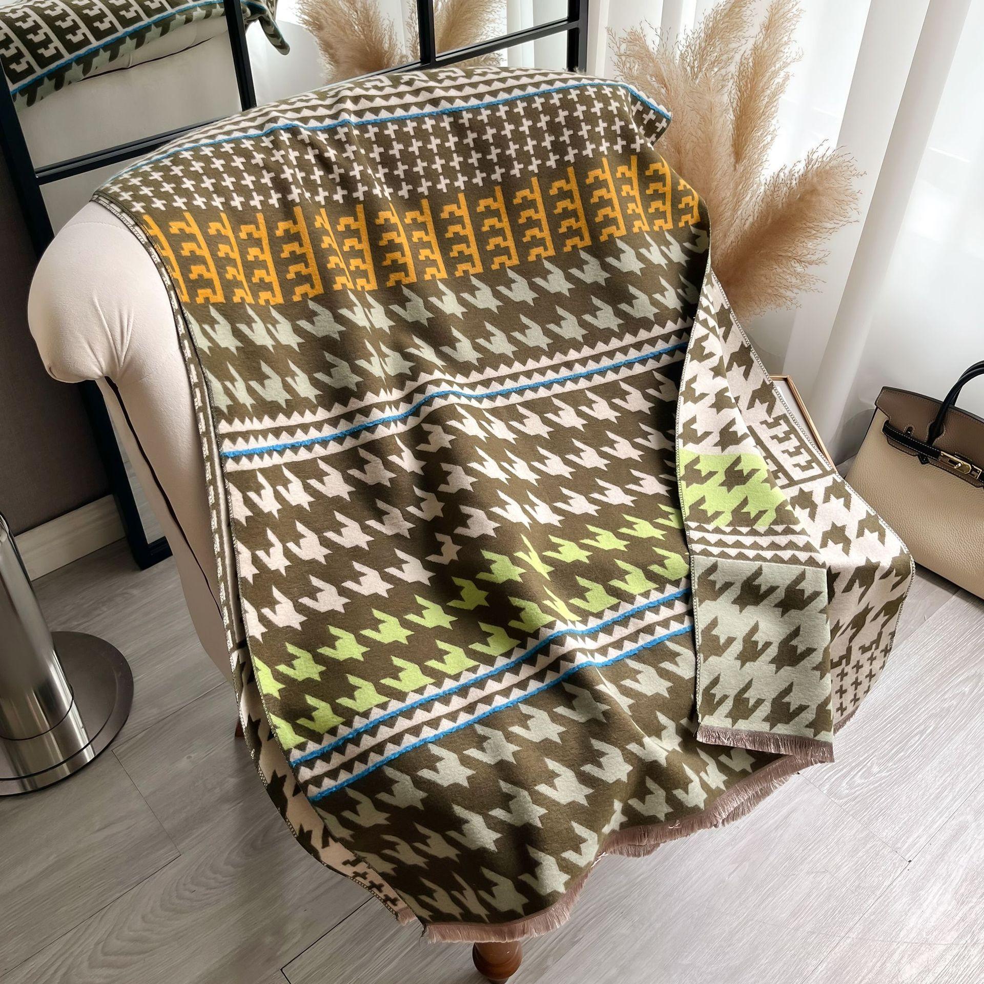 

Гусиная лапка Осень и Зима Утолщенный Короткий Кисточки Мода Теплый Женский Шарф Средней Длины Шаль для Кондиционера 185*65cm зелёный