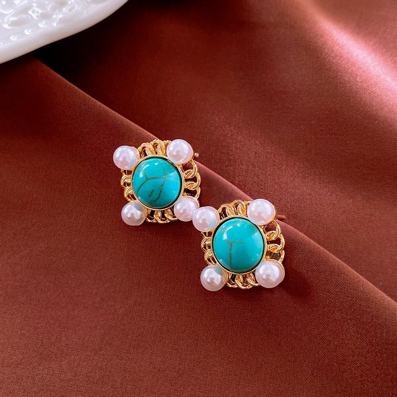 Vintage artificial stone imitation pearl round geometric silver needle stud earrings French ins earrings