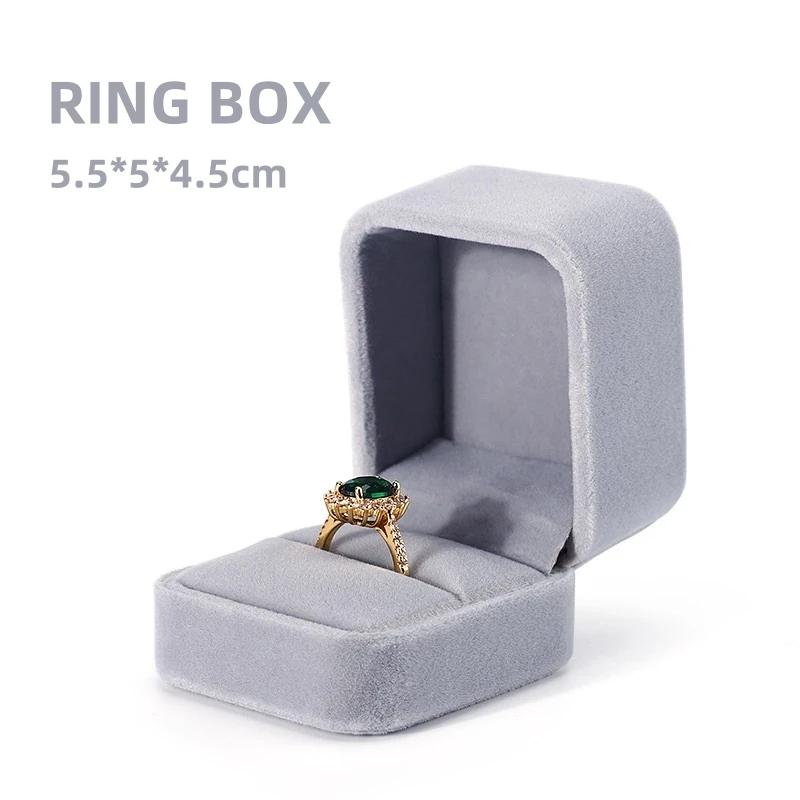 

Серый бархатный серийный футляр для ювелирных изделий Кольцо Браслет Подвеска Ожерелье Коробка для хранения ювелирных изделий Подарочная коробка для ювелирных изделий Закругленный угол Коробка для ювелирных изделий 1pcs