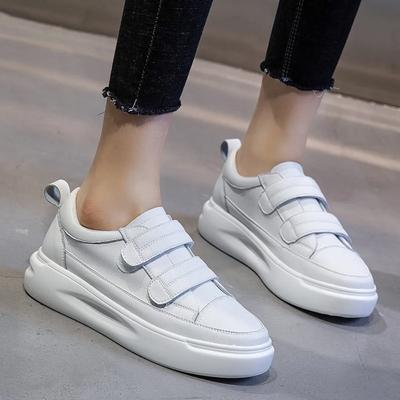 Sports Shoes for Women In Autumn 2026 New Women's LeFu Thick Soled Leather Women's Shoes Black Casual Flat Shoes Single Shoe