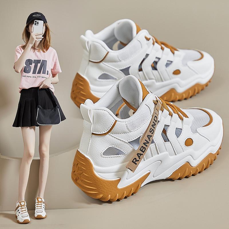 New Dad Shoes Perforated and Breathable Sports Shoes Casual Shoes Thick Soles for Height Increase