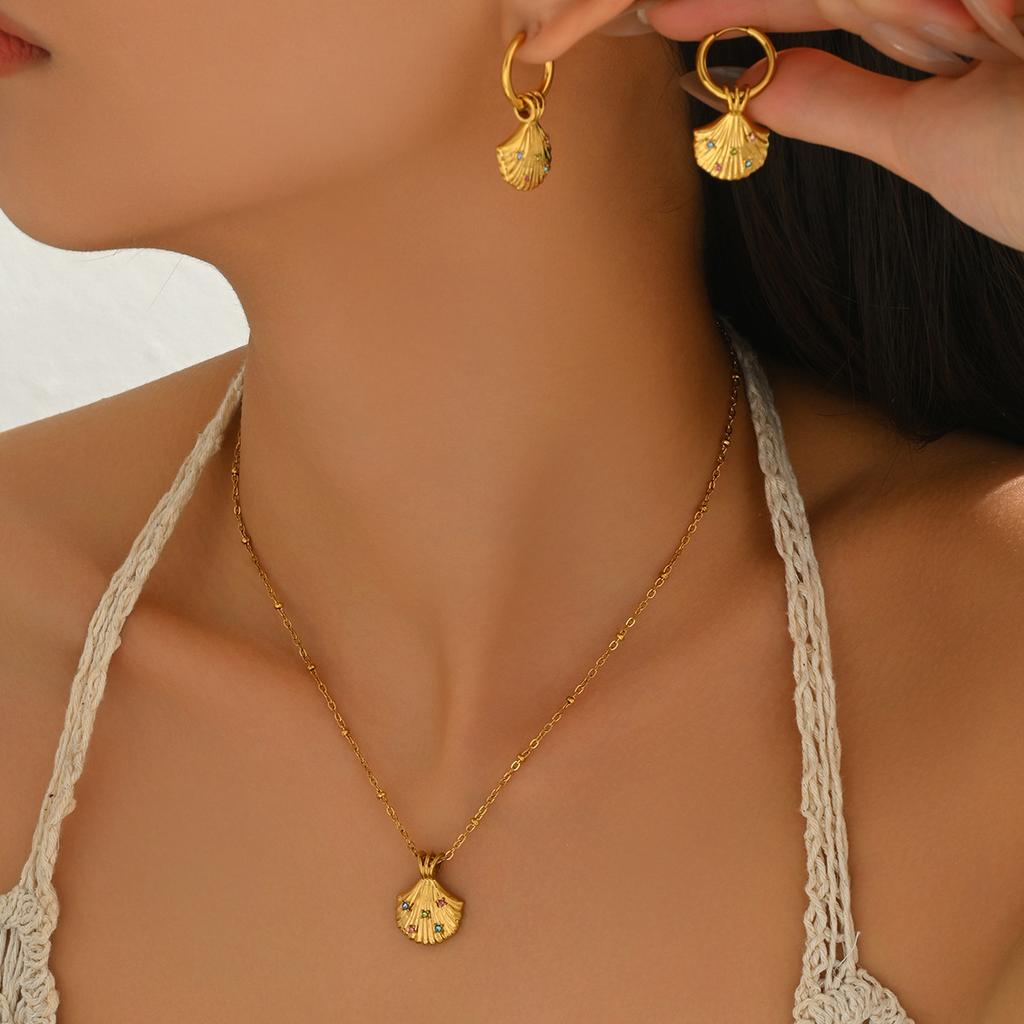 Ocean Wind Women's Jewelry Set, Niche Shell Set with Jewel Design Earrings, Versatile Long Necklace