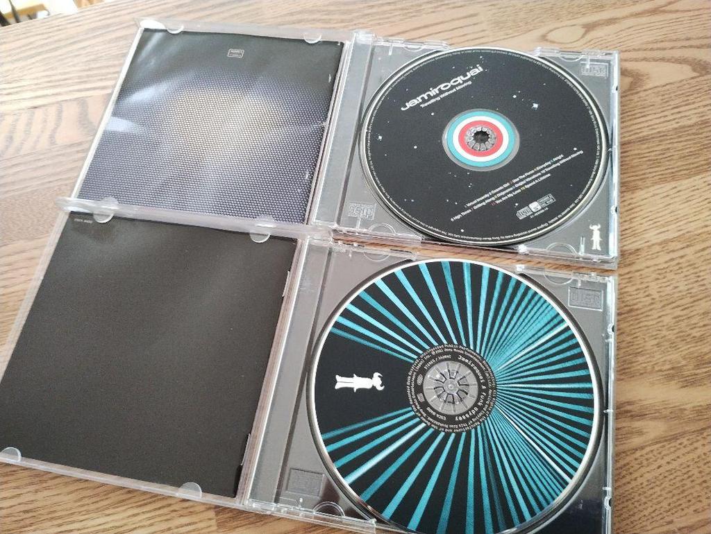 [USED] With Bonus NIRVANA Album CD with Bonus In Utero