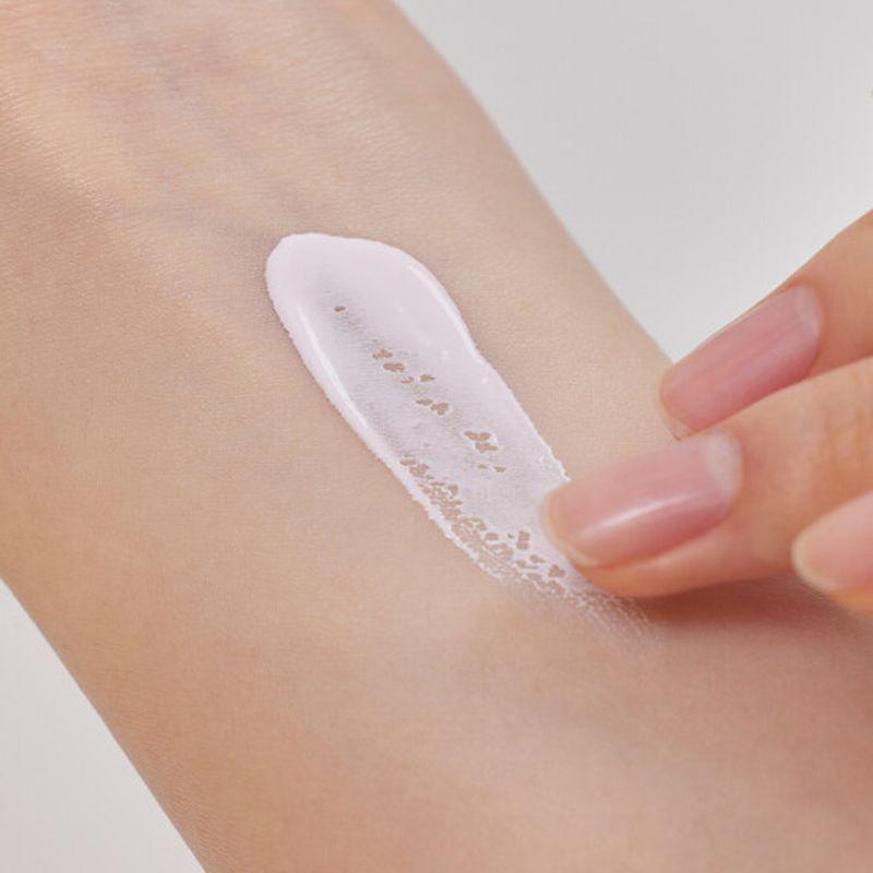 Tägliche aufhellende vegane Sonnencreme