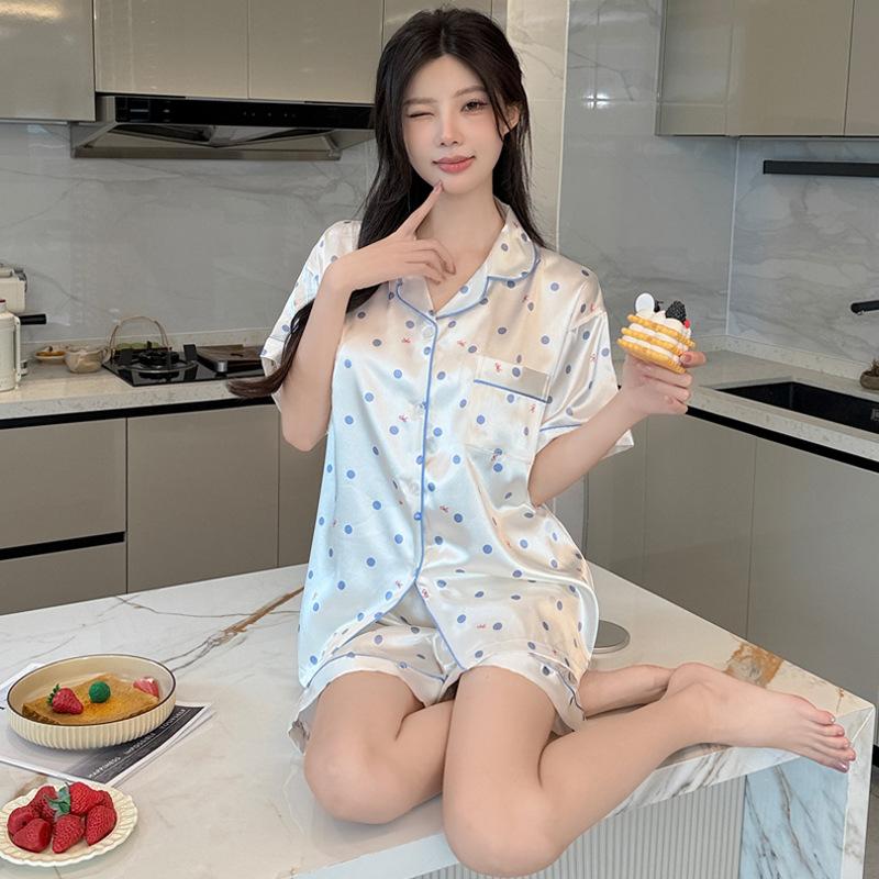 Sweet And Simple Polka Dots Summer Thin Ice Silk Pajamas Women'S Cardigan Short-Sleeved Set High-Value Loungewear