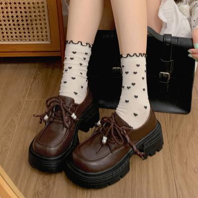 Schwarze britische Stil Retro Plateau kleine Lederschuhe Damen 2025 neu Sommer mit Rock dicker Absatz Absatzhöhe erhöhend Loafer Schuhe