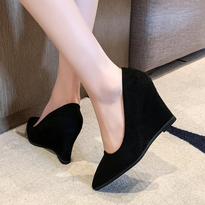 Thick-soled slope heel pointed single shoes, new suede simple one-pedal inner height increase, shallow high heels large size