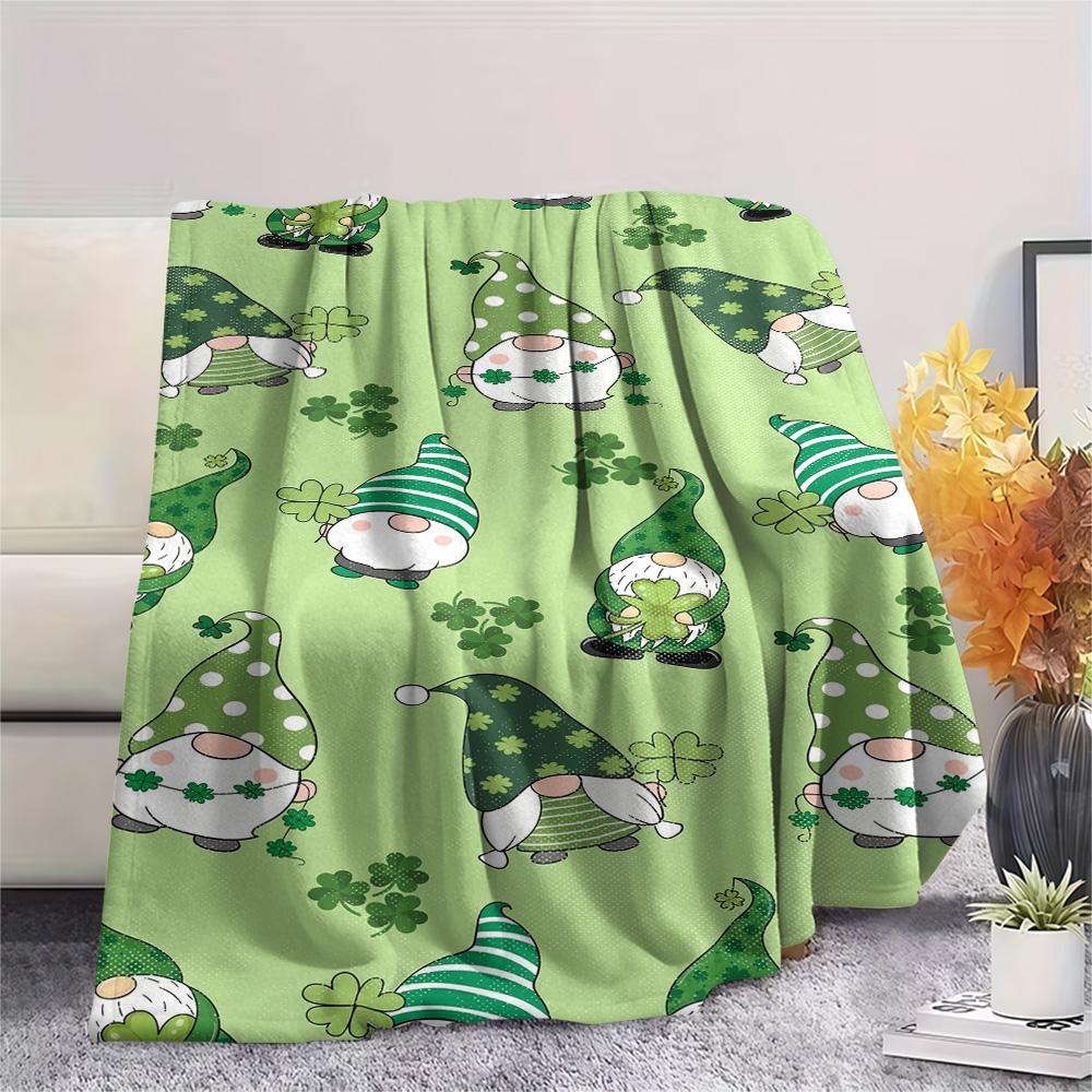 1PC Four-leaf clover Print FlAannel Blanket, High quality Comfortable for All Seasons, Home Decor, Warmth and Comfort