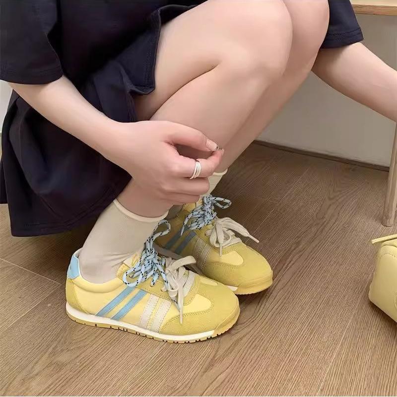 Sheepskin version of ballet style moral training shoes women's 2025 spring and autumn flat-bottomed casual sports shoes versatile Forrest Gump shoes