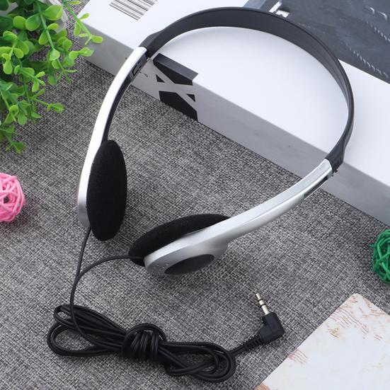 Headphones Wired Earphones Low Latency Clear Telescoping Design Sound Quality Ultralight On-Ear Headphones