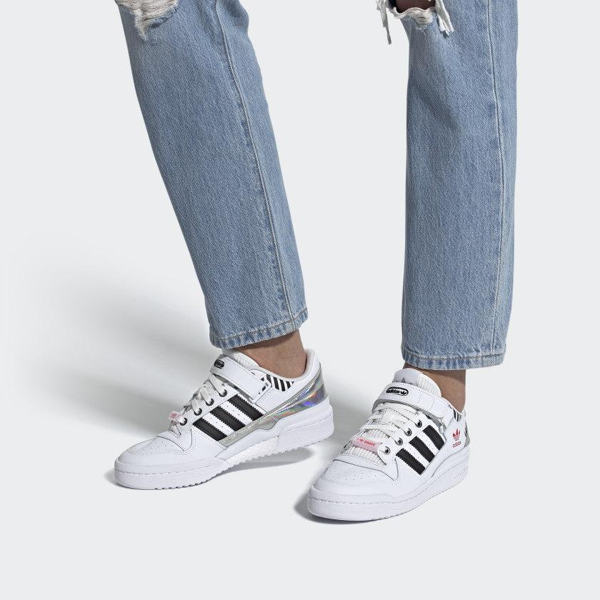 Adidas Forum Low I Love Dance Kadın Spor Ayakkabı Beyaz Bulut-Beyaz Çekirdek-Siyah FZ3908