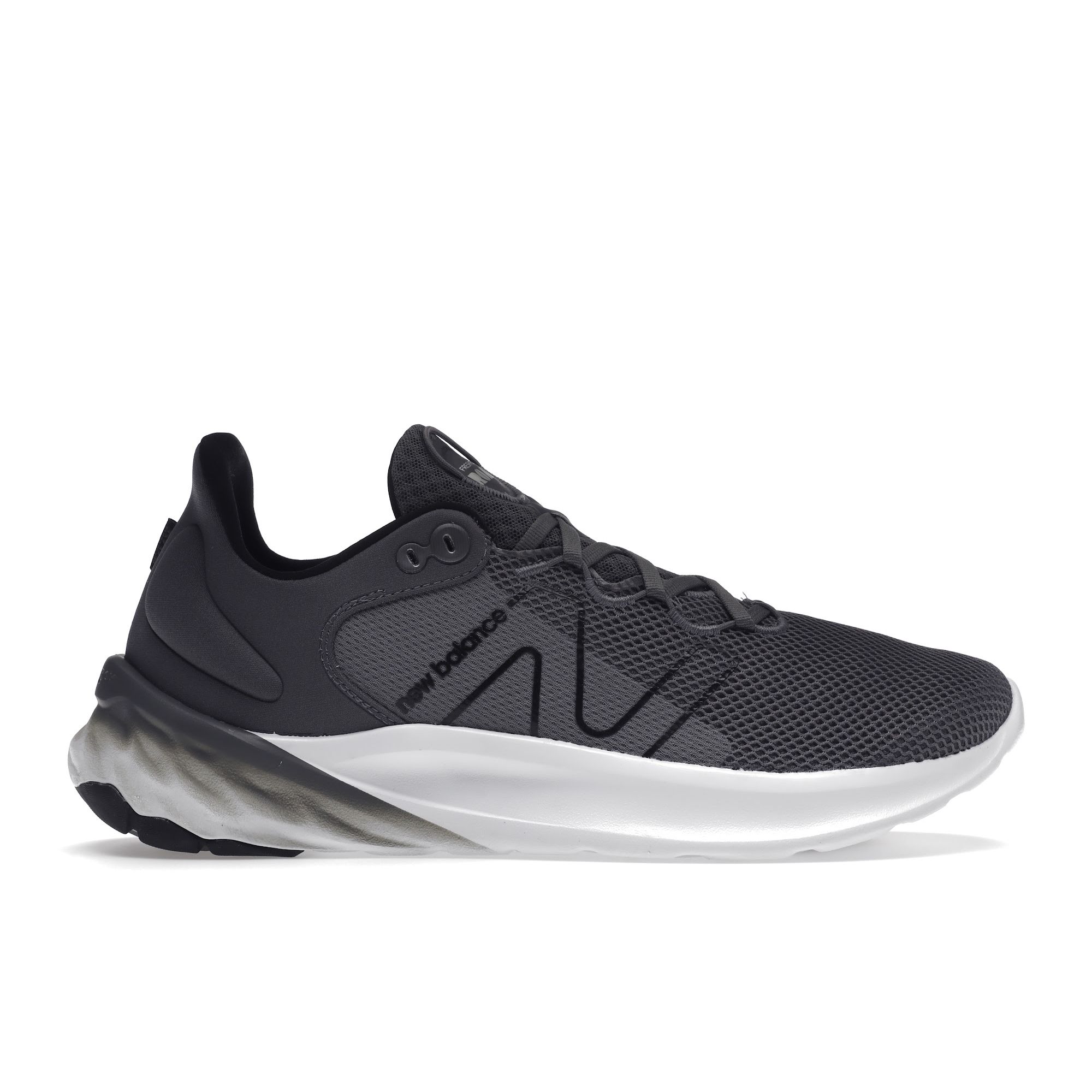New Balance Men s Fresh Foam Roav v2  Silver  MROAVSG2 44