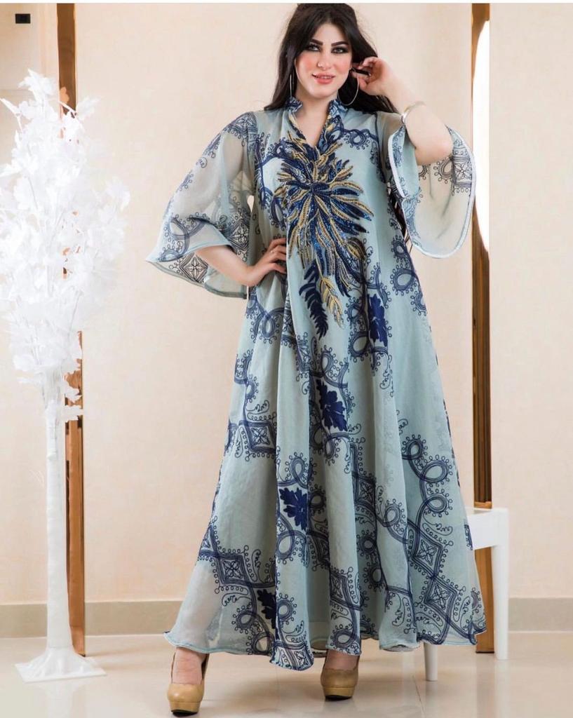Luxusní dámské dlouhé šaty Středního východu Abaya muslimské dámské flitrované vyšívané šaty Robe