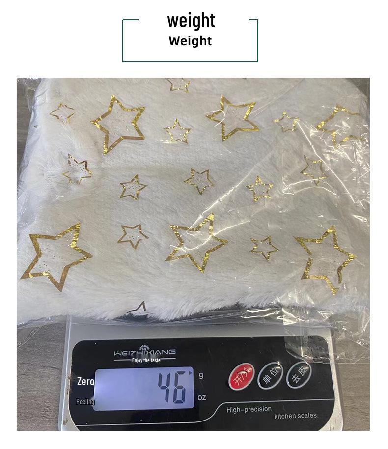 Port of Love Snowflake Mini Christmas Tree Skirt: Cute Star Ornament for Tabletop Tree Base Decoration