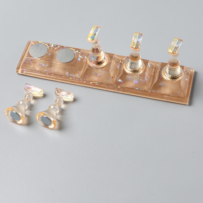 1 Set Transparent Aurora Nail Stand Magnetic False Nails Holder Press On Nail Display Nail Rack Acrylic Nail Training Manicure
