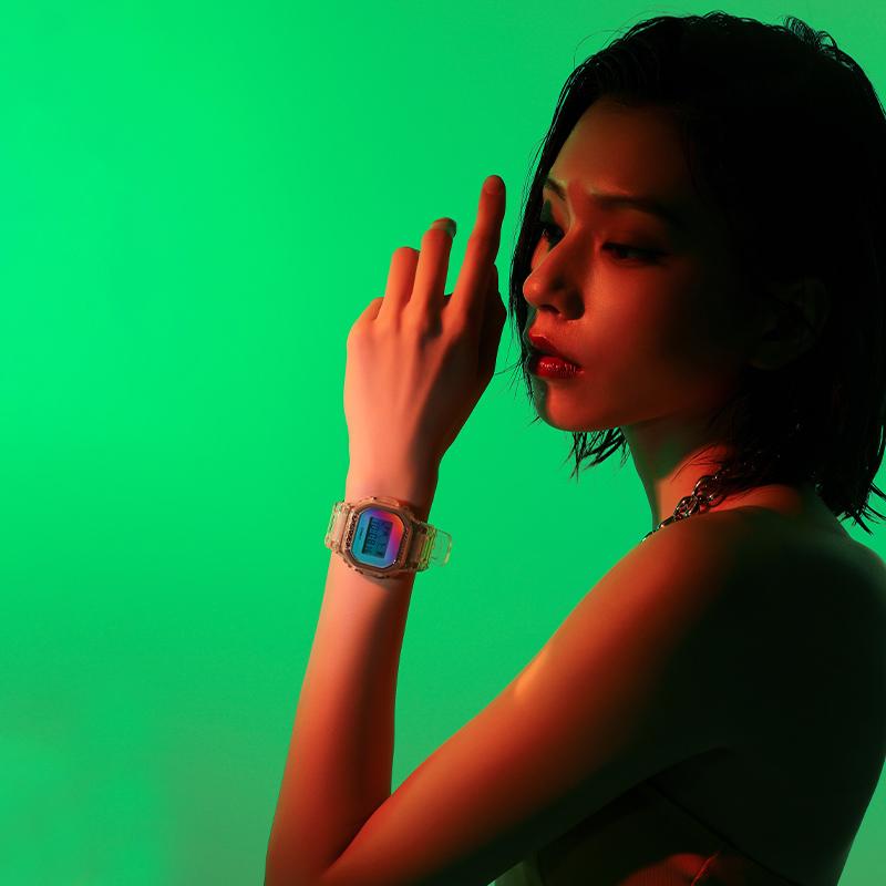 Casio G-SHOCK Neon Series Laser Glass Mirror Retro Classic Small Square Quartz Movement Resin Strap Japanese and Korean Watch Men's DW-5600SRS-7PR