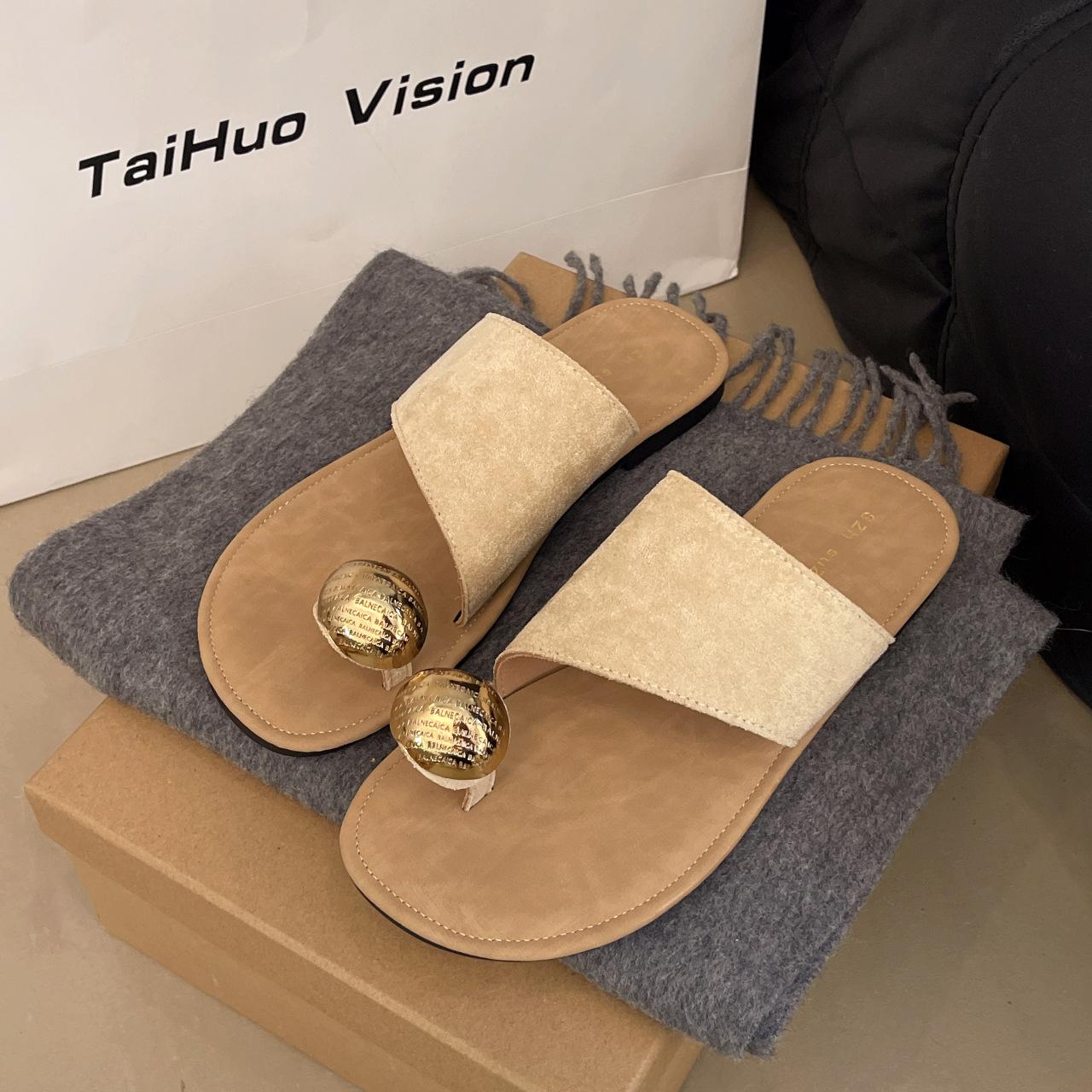 

Fashion Women s Flat Comfortable Roman French Sandals Thong Flip Flops for Summer Beach Unique Design Slip-On antislip Outdoor Shoes 35