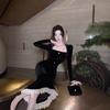 2025 Autumn High-End Waist-Hugging Fishtail Ruffle Dress: Slimming Retro Drapey Skirt for Women