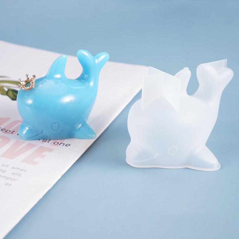 DIY Crystal Epoxy Mold: 3D Cute Dolphin Cartoon Ornament Decoration