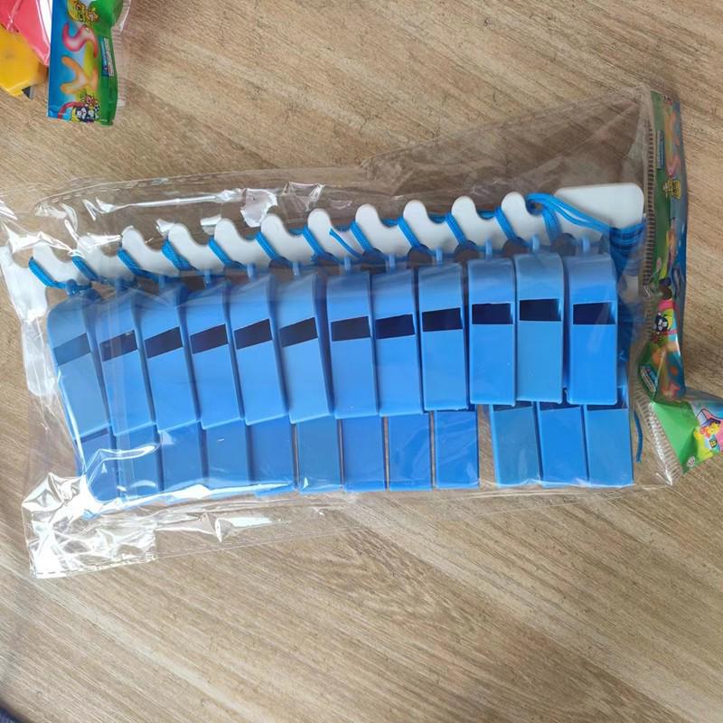 Fluiere colorate din plastic pentru copii - Jucării de majorete și arbitru pentru fanii sportului