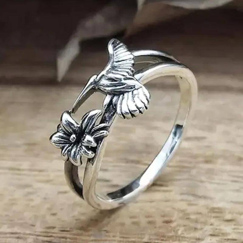 Huitan Creative Bird and Flower Ring for Women Antique  Color Funny Finger Accessories Daily Wear Party Statement Jewelry