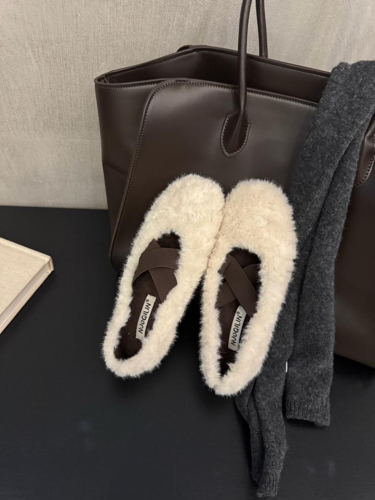 2025 Winter New Puff Fluffy Ballet Shoes Cross Belt Wear Fluffy Shoes Women's Flat Plush Ballet Shoes