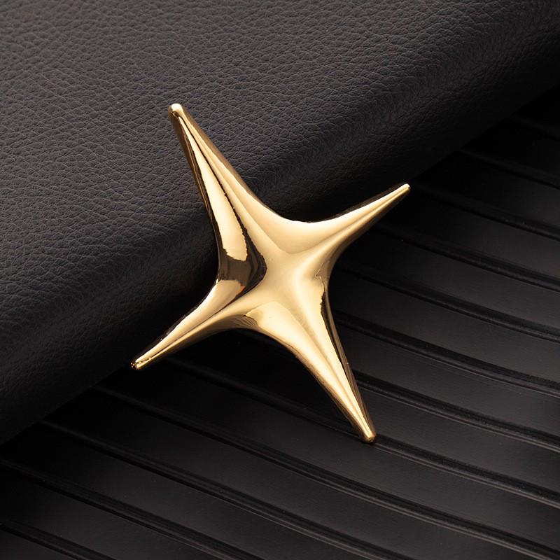 Retro European and American Unisex Four-Pointed Cross Star Brooch - Simple Vintage Fashion Pin Accessory