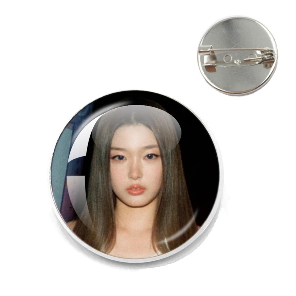 K- KATSEYE Creative Metal Pins Funny Brooch Katseye Korean Girl Band Badge Backpack Hat Accessories Jewelry Decoration Fans Gift
