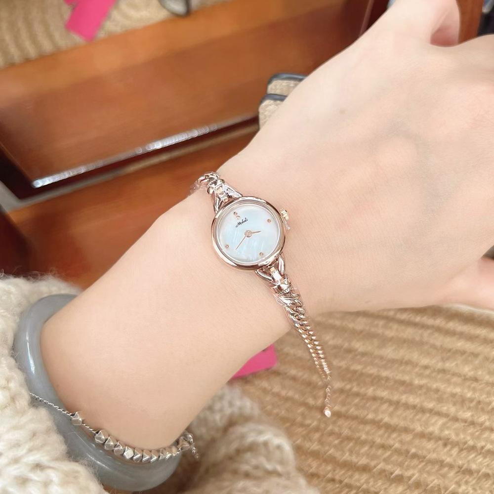 Small Gold Watch Bracelet With Thin Strap Trendy Women'S Watch Simple And Small Temperament