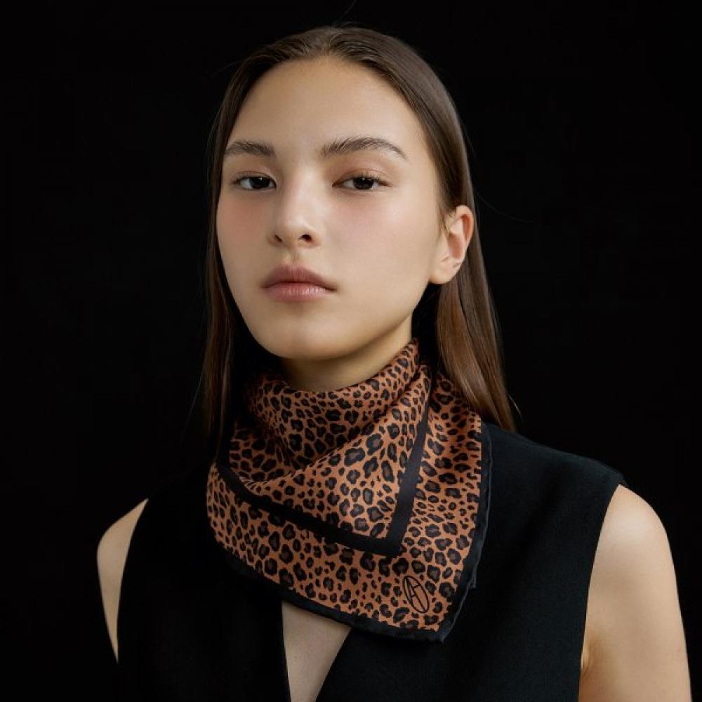Avvina Pelle Leopard Square Silk Scarf 50   Camel Single option