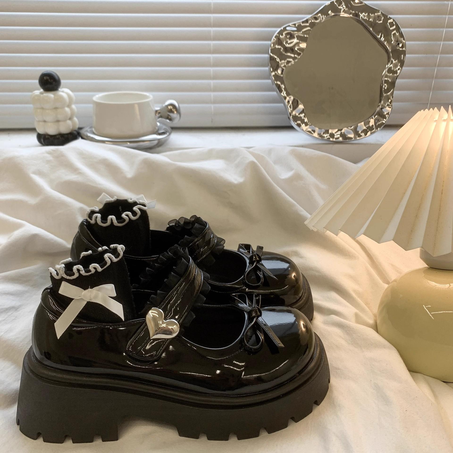 

Женские туфли в британском стиле jk на платформе с бантом, летние милые туфли-лодочки из маленькой кожи, новинка 2025, ретро, Мэри Джейн 40 чёрный