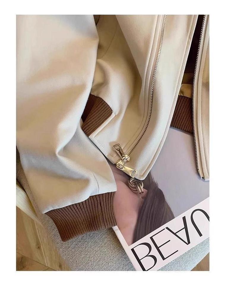 Kleine amerikanische Streetstyle-Baseballjacke mit Farbblock für Frühling/Herbst - Lässig, Locker, Vielseitig, Kurz.