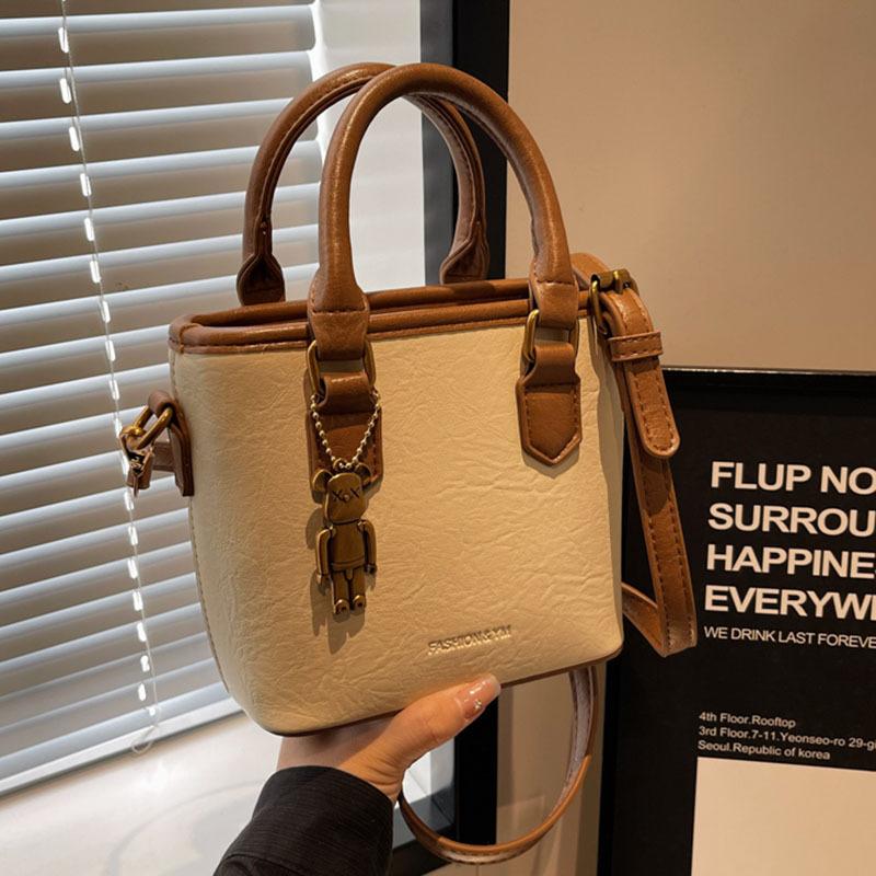 Handbag Women's New Solid Color Versatile Fashion Shoulder Messenger Bag