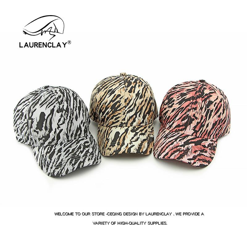 Hat Women's spring and summer leopard print cap Women's hard top outdoor sun protection visor Casual men's baseball cap