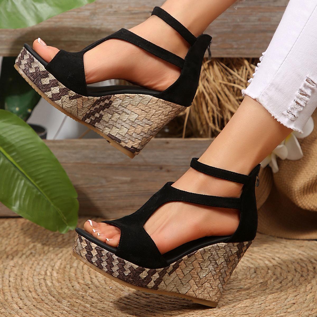 

Женские сандалии большого размера на толстой подошве и танкетке, летние новые сандалии на высоком каблуке в стиле феи, с открытым носком, модные 35 чёрный