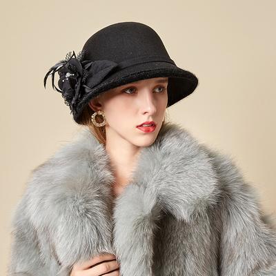 Hat Women's Autumn and Winter New Black Woolen Hat Casual Warm Bucket Hat British Feather Flower Top Hat