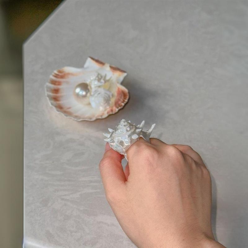 Bohemian Thorn Design Ring White Resin Starfish Shell Creative Seaside Jewelry for Women Daily Casual Wear