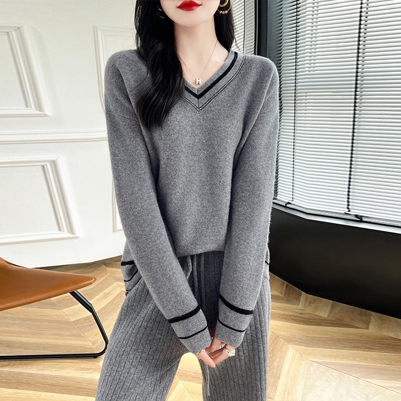 Women's Color-Block V-Neck Long Sleeve Loose Wool Pullover Sweater