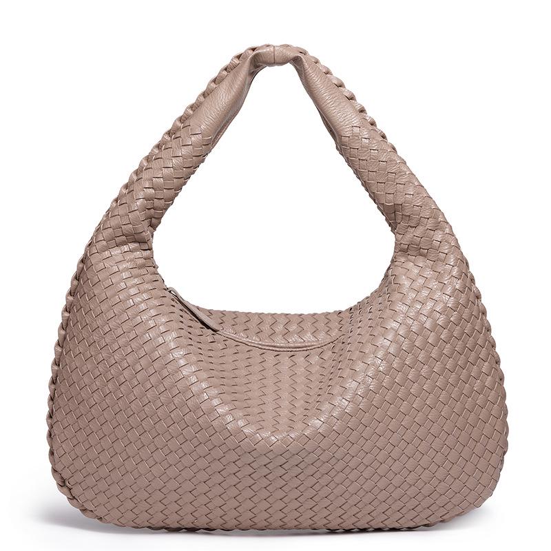 European & American Women's Large Woven Handbag - Handmade Single Shoulder or Crossbody Bag with Large Capacity.